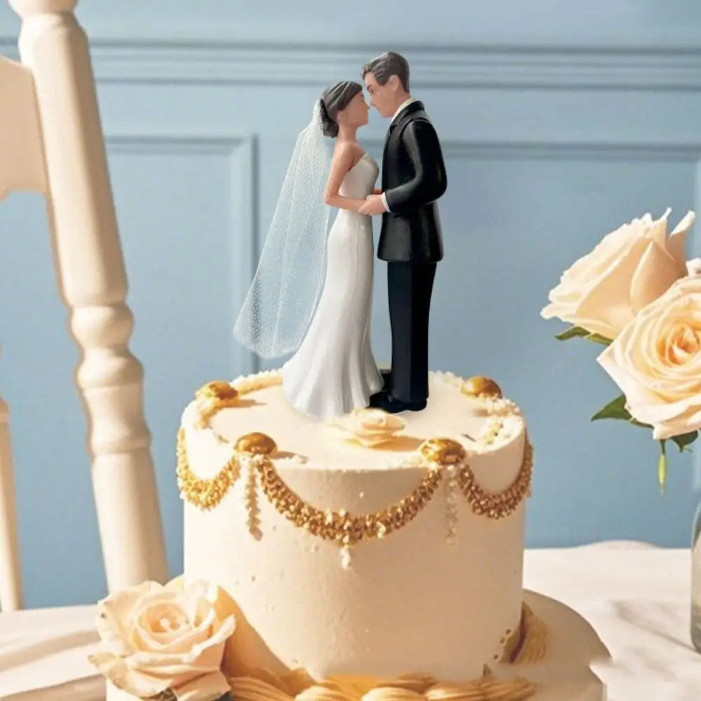 Figurine de Mariage pour Gâteau – Couple de Mariés Élégant Blanc & Noir | Décoration Wedding Cake